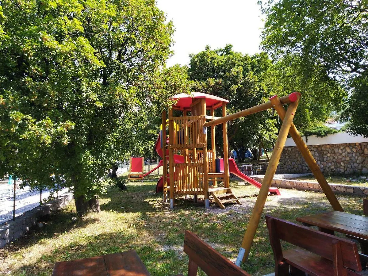 Vila Small Camp Klenovica